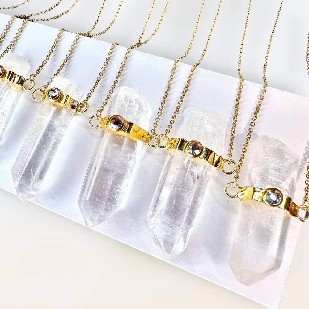 NEW Natural Clear Quartz Column Spear Pendant W/ Swarovski Crystal Accent - Picture 9 of 16